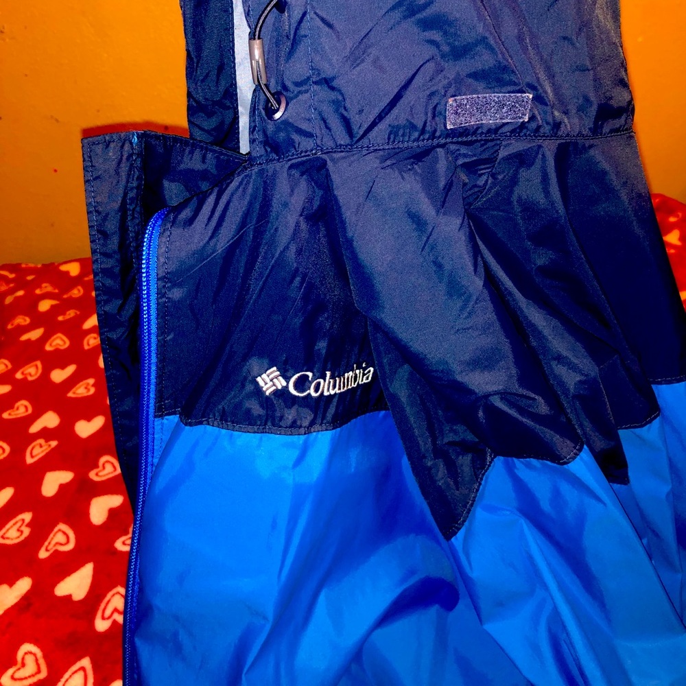 Blue Columbia sweater